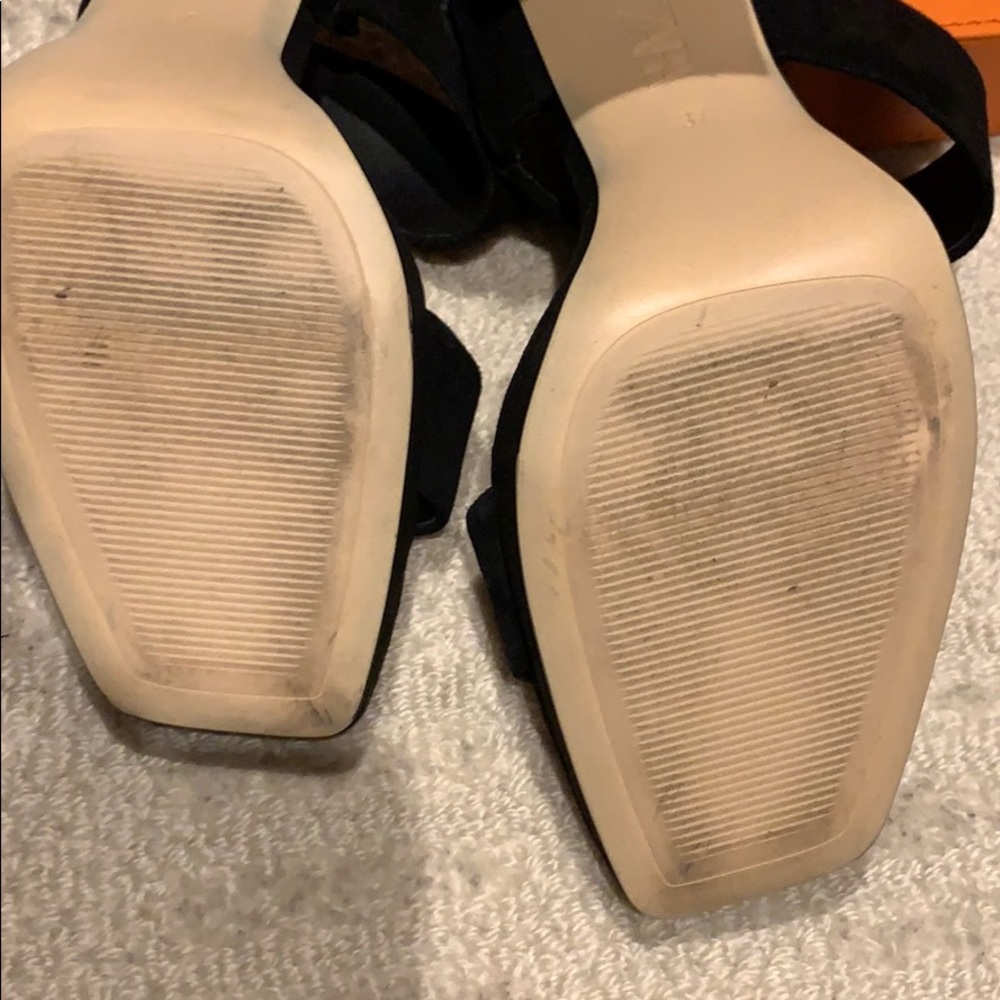 Zara Heels excellent condition - Picture 7 of 9
